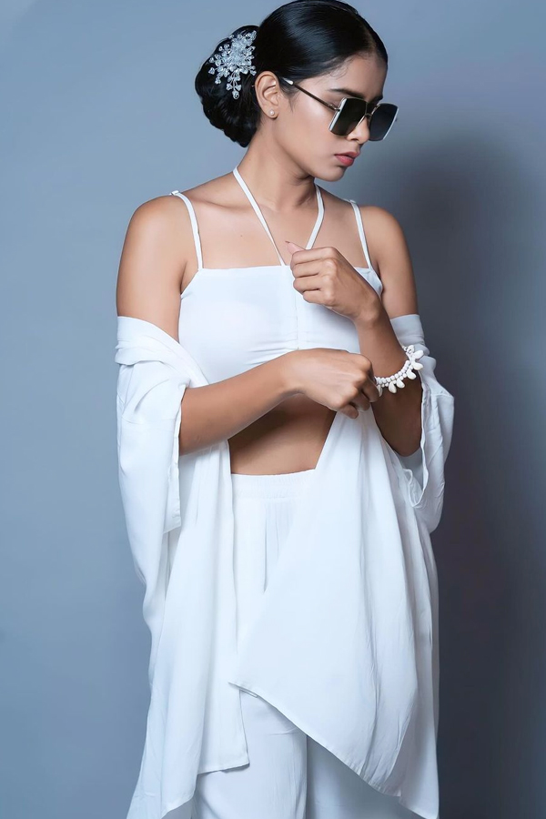 Sahithi Dasari Glamorous Photos In White Dress - Sakshi