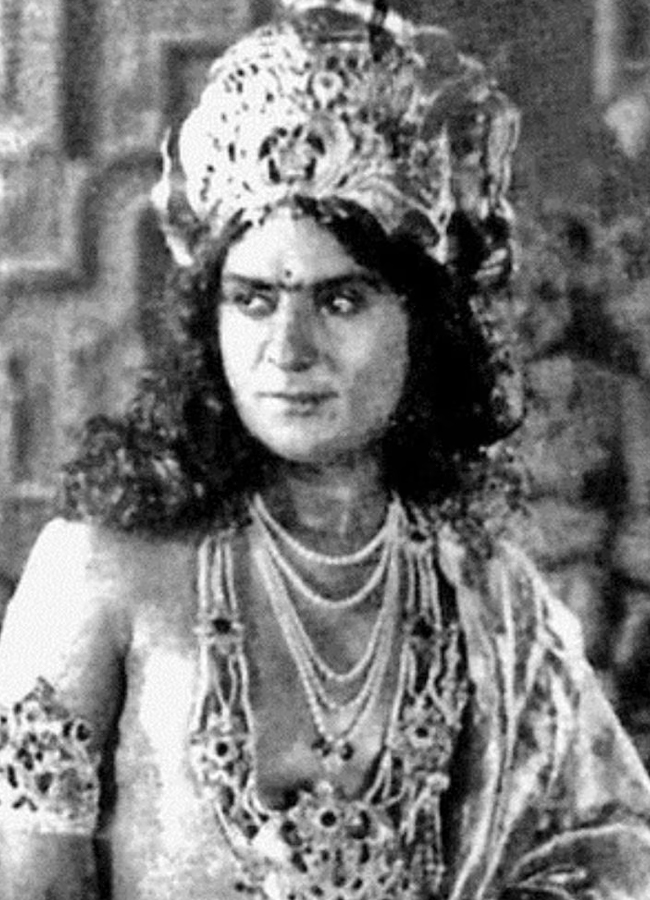 Actors Who Played As Lord Rama On Silver Screen - Sakshi