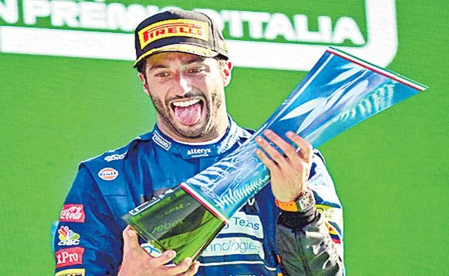 Daniel Ricciardo wins Italian Grand Prix  - Sakshi