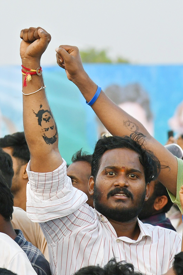 AP CM YS Jagan Memantha Siddham Public Meeting at Chelluru Village vijayanagaram Photos  - Sakshi28