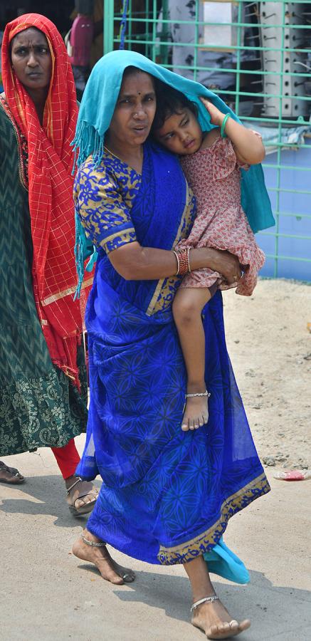 Devotees Rush To Chilkur Balaji Temple For Garuda Prasadam - Sakshi21