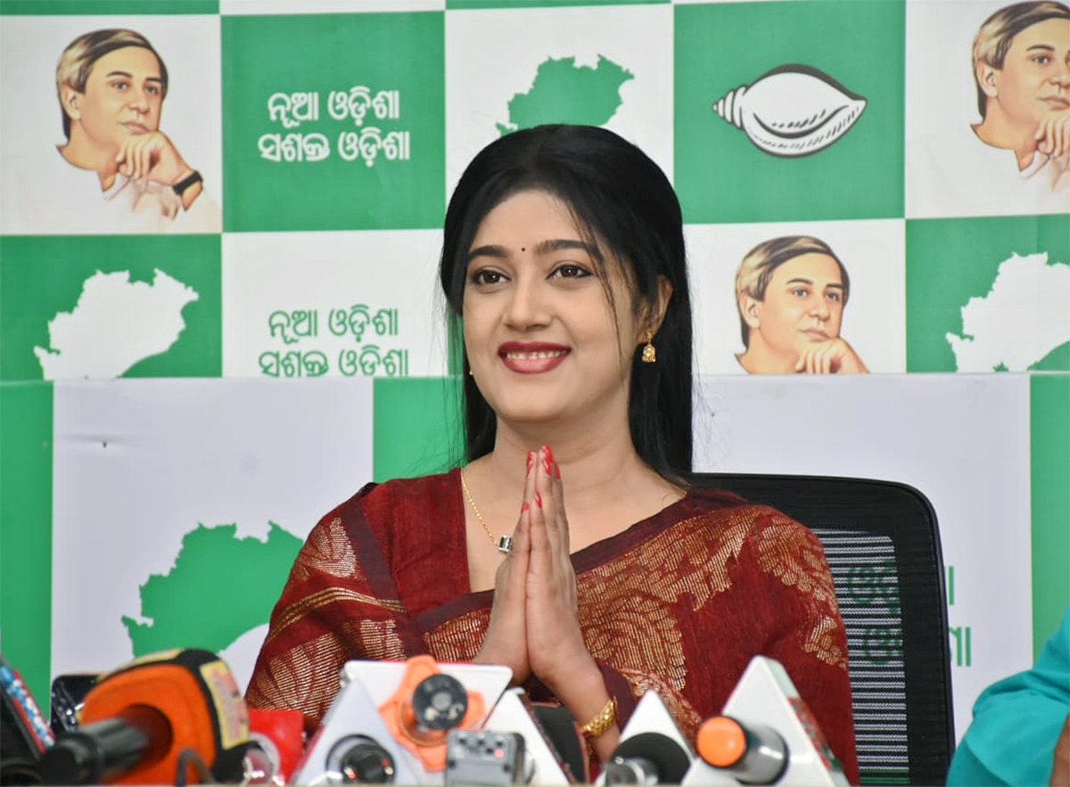 Famous Actress Varsha Priyadarshini Nominated To BJD MLA Seat - Sakshi9