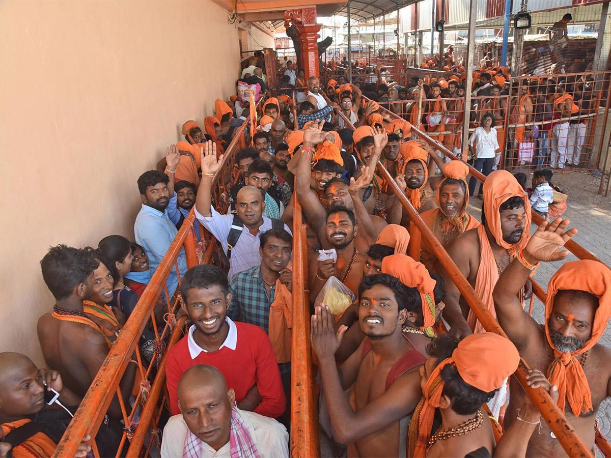 Kondagattu Anjaneya Swamy Temple Photos - Sakshi27