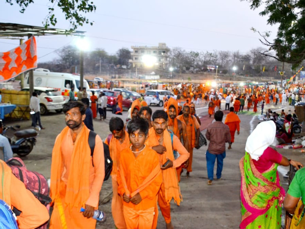 Kondagattu Anjaneya Swamy Temple Photos - Sakshi4