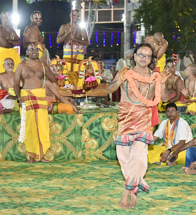 Simhachalam Sri Varaha Lakshmi Narasimha Swamy Kalyanam  - Sakshi7