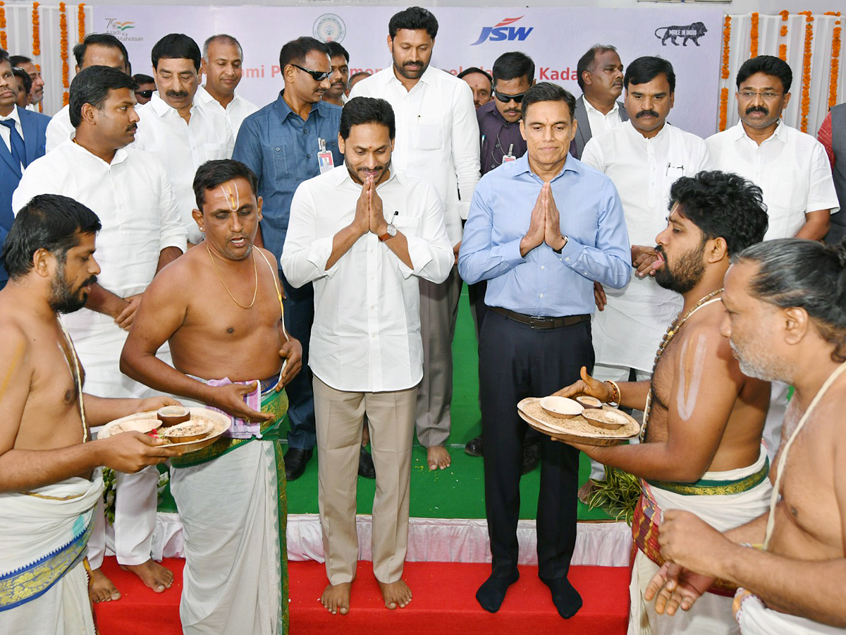 AP CM Jagan Kadapa tour Photos - Sakshi