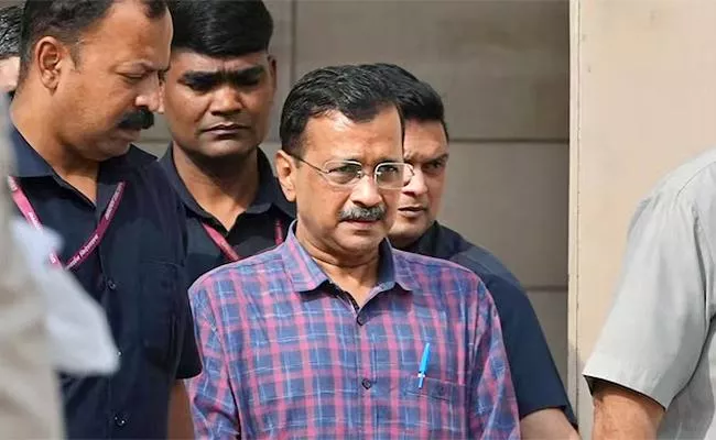 High Court Dismissed Kejriwal Petition On His Arrest By Ed - Sakshi